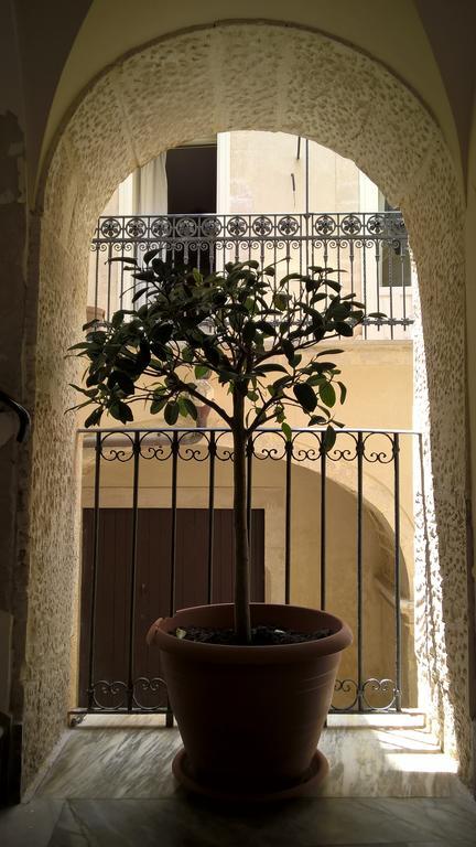 סירקוזה B&B Casa D'Alleri מראה חיצוני תמונה