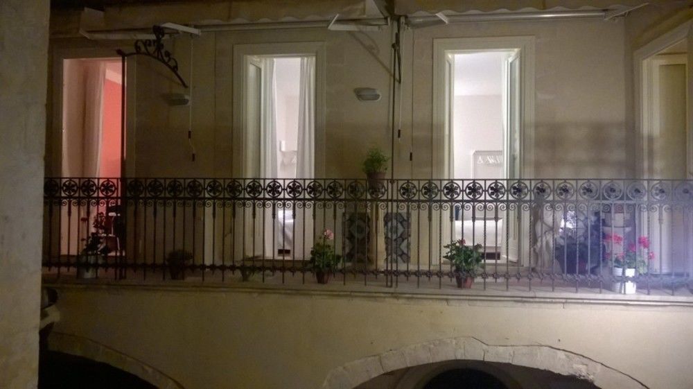 סירקוזה B&B Casa D'Alleri מראה חיצוני תמונה