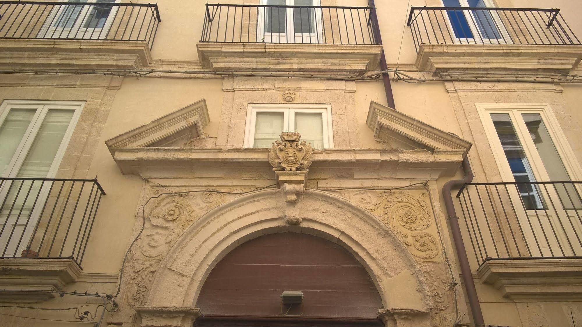 סירקוזה B&B Casa D'Alleri מראה חיצוני תמונה